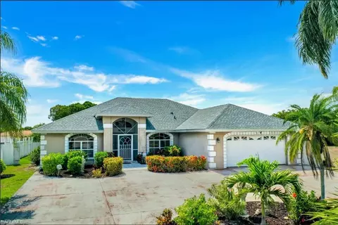 3332 SE 22nd Pl, Cape Coral, FL 33904