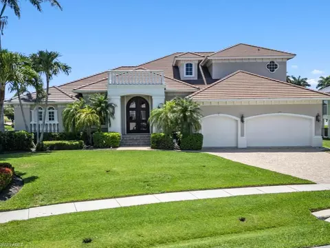 1250 Stone Ct, Marco Island, FL 34145