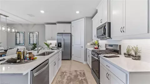 Kitchen - 17749 Shade Tree Loop, Punta Gorda, FL 33982 photo 1 of 1