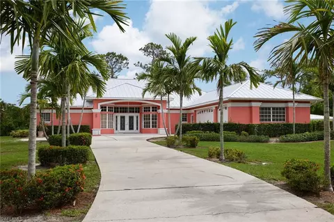 3667 Liberty Sq, Fort Myers, FL 33908