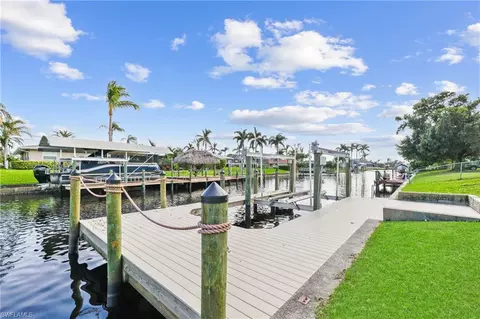 4969 Vincennes St, Cape Coral, FL 33904