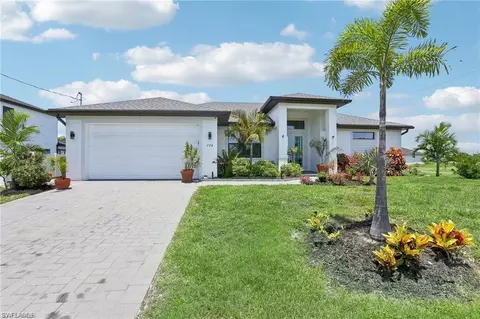 726 NW 18th Pl, Cape Coral, FL 33993