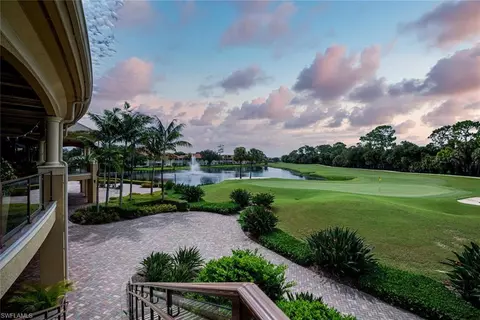 1630 Winding Oaks Way #102, Naples, FL 34109