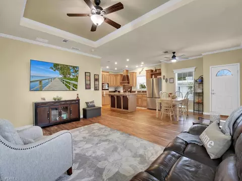 23 Chateau Way, Naples, FL 34112 photo 12