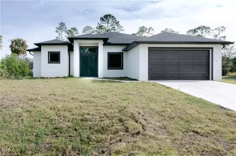 718 Calvin Ave, Lehigh Acres, FL 33972