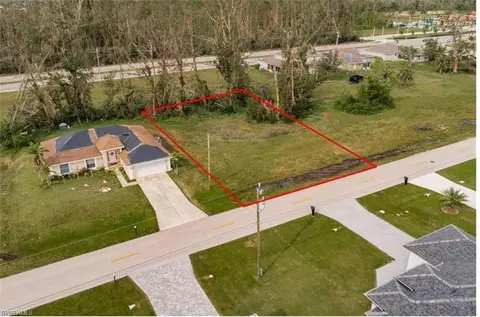 1022 SW 15th Pl, Cape Coral, FL 33991