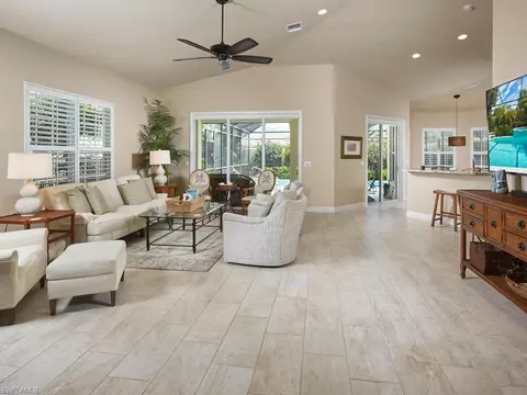 2911 Greenflower Ct, Bonita Springs, FL 34134