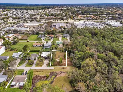 1336 West Ln, Naples, FL 34110