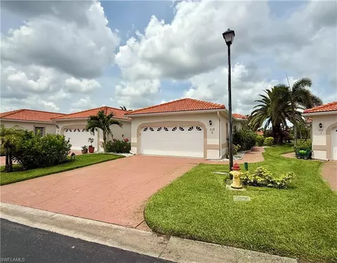 519 Joseph Ct #2, Naples, FL 34104