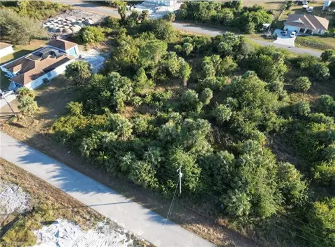 724 Cane St E, Lehigh Acres, FL 33974