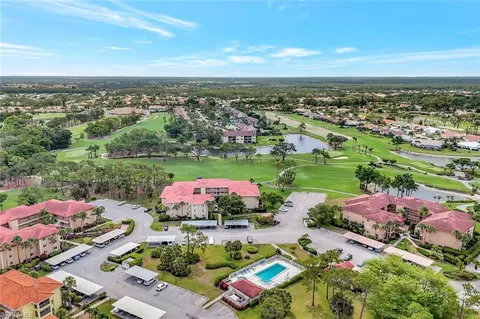 1051 Foxfire Ln #309, Naples, FL 34104