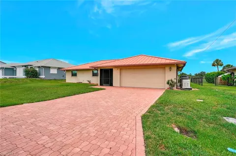 17556 Laurel Valley Rd, Fort Myers, FL 33967