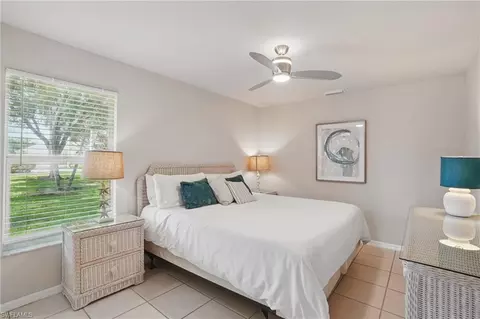 902 Marble Dr, Naples, FL 34104 photo 14
