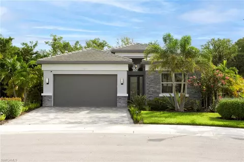 11413 Jacaranda Dr, Naples, FL 34120