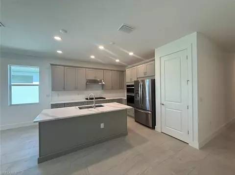 8897 Oceana Way, Naples, FL 34114