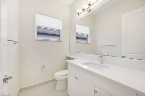 Bath - 11264 Daphne Ct, Naples, FL 34120 photo 2 of 3