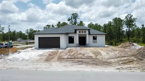 1601 W 9th St, Lehigh Acres, FL 33972