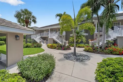 1940 Willow Bend Cir #102, Naples, FL 34109