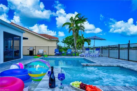 7311 E Mill Pond Cir, Naples, FL 34109