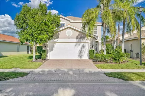 11097 Yellow Poplar Dr, Fort Myers, FL 33913