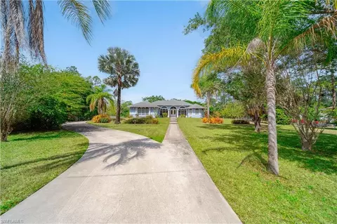 1321 8th St NE, Naples, FL 34120