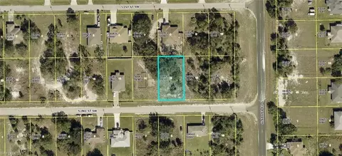 2504 52nd St SW, Lehigh Acres, FL 33976