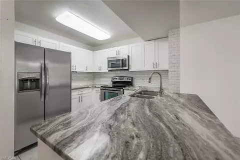 8244 Key Royal Cir #615, Naples, FL 34119