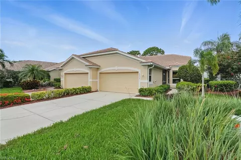 2232 Carnaby Ct, Lehigh Acres, FL 33973