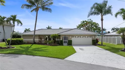 2121 SE 25th Ter, Cape Coral, FL 33904