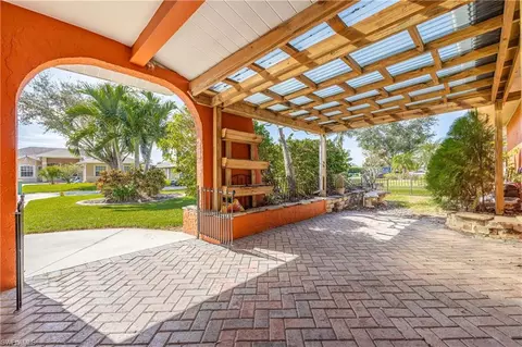 Exterior - 71 Mentor Dr, Naples, FL 34110 photo 3 of 11
