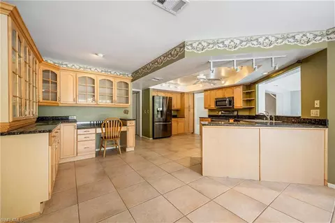 Kitchen - 71 Mentor Dr, Naples, FL 34110 photo 5 of 5