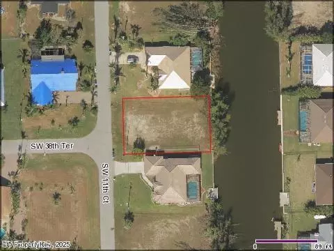 3813 SW 11th Ct, Cape Coral, FL 33914