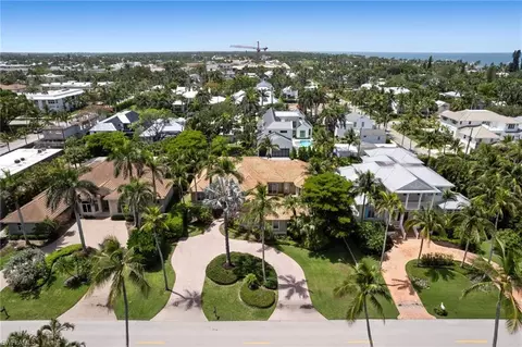 View/Area - 238 9th Ave S, Naples, FL 34102 photo 5 of 12