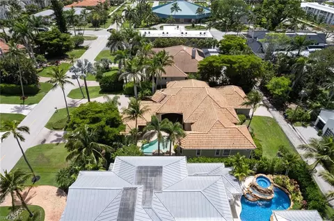 View/Area - 238 9th Ave S, Naples, FL 34102 photo 11 of 12