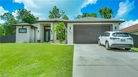 2809 15th St W, Lehigh Acres, FL 33971