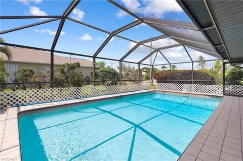 801 SW 51st Ter, Cape Coral, FL 33914