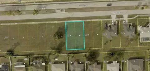 918 SW Trafalgar Pkwy, Cape Coral, FL 33991