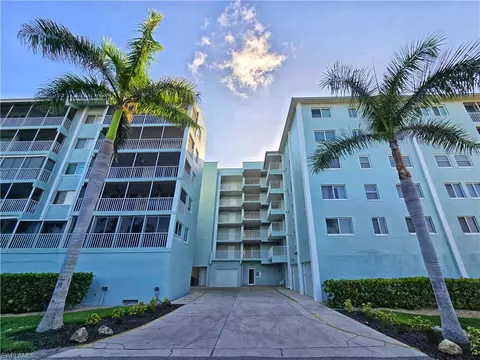 345 Mango St #505, Fort Myers Beach, FL 33931