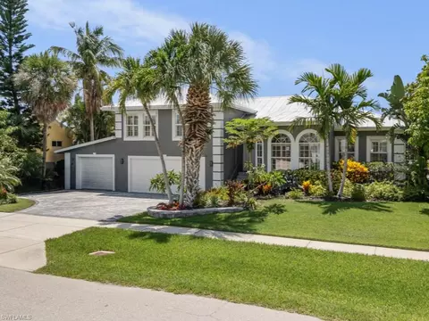 1712 N Bahama Ave, Marco Island, FL 34145