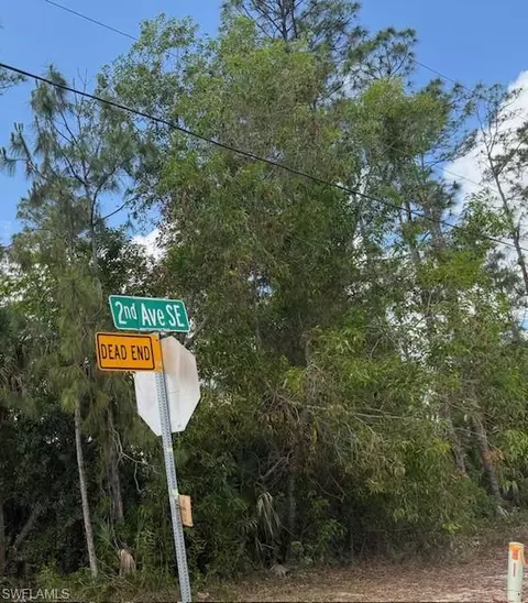 Golden Gate St 2nd Ave Se, Naples, FL 34117