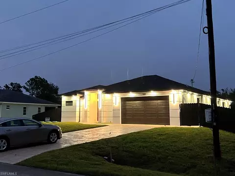 185 Beckley Dr, Lehigh Acres, FL 33974