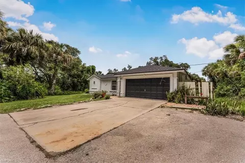 3785 26th Ave SE, Naples, FL 34117 photo 4