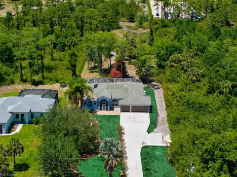 2391 35th Ave NE, Naples, FL 34120