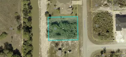 368 Charwood Ave S, Lehigh Acres, FL 33974