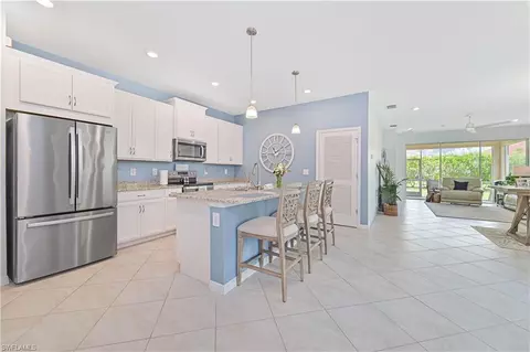 4209 Bloomfield St, Fort Myers, FL 33916