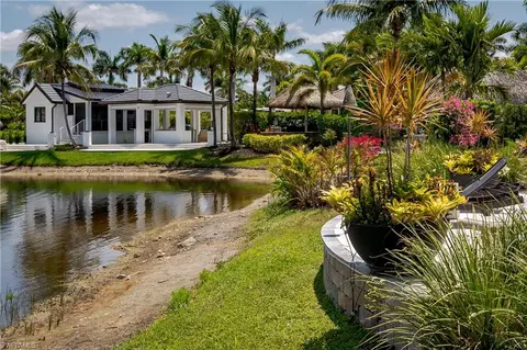 13464 Snook Cir, Naples, FL 34114 photo 12