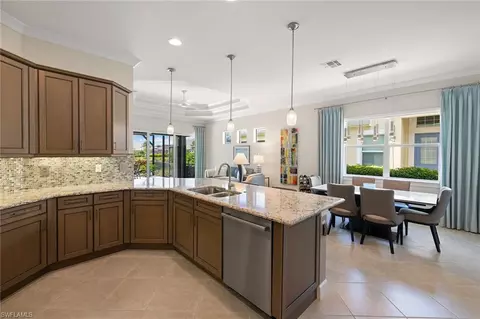 Kitchen - 6912 Cay Ct, Naples, FL 34113 photo 5 of 5
