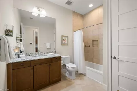 Bath - 6912 Cay Ct, Naples, FL 34113 photo 3 of 3