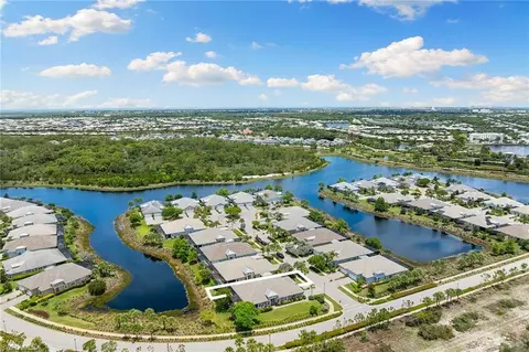 View/Area - 6912 Cay Ct, Naples, FL 34113 photo 7 of 8