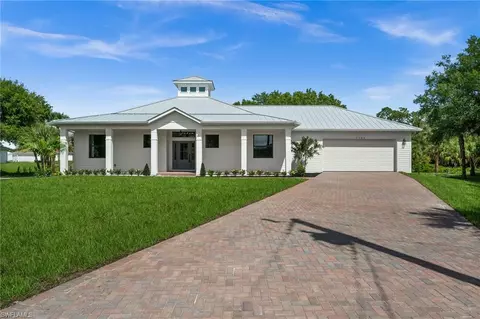 3708 Stagg Ct, Fort Myers, FL 33905